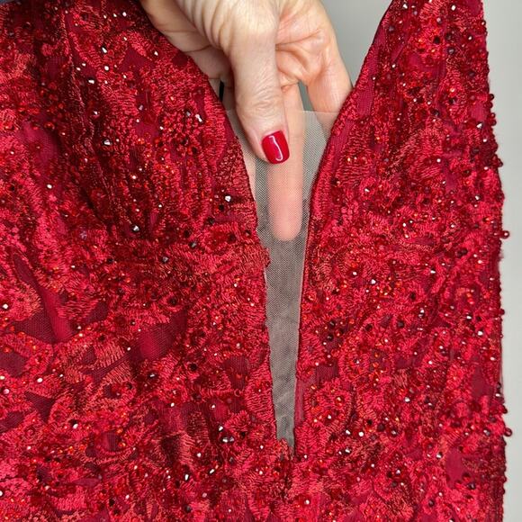 NWT MAC DUGGAL Red Embellished Plunge Neck Illusion Mermaid Gown Women’s - Picture 6 of 14